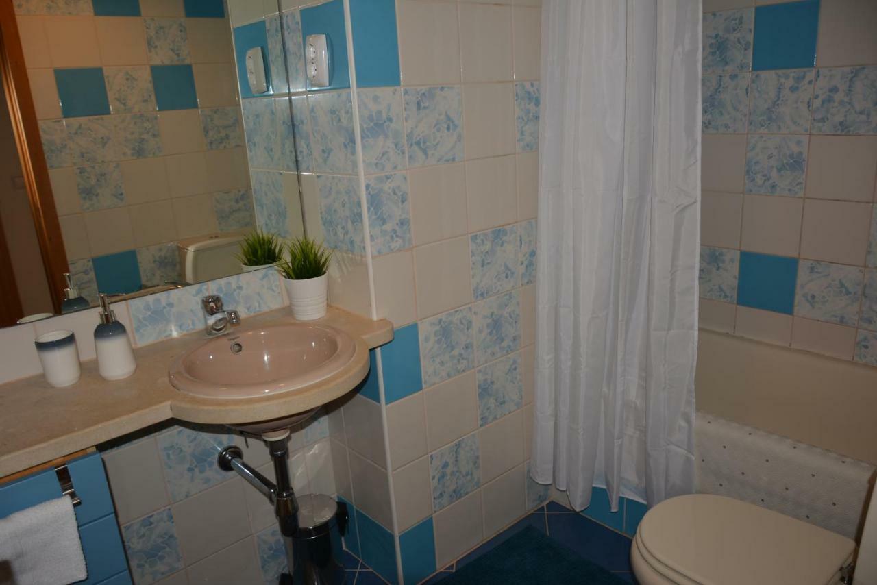 Stunning Apartment With Marina Views Albufeira Eksteriør billede