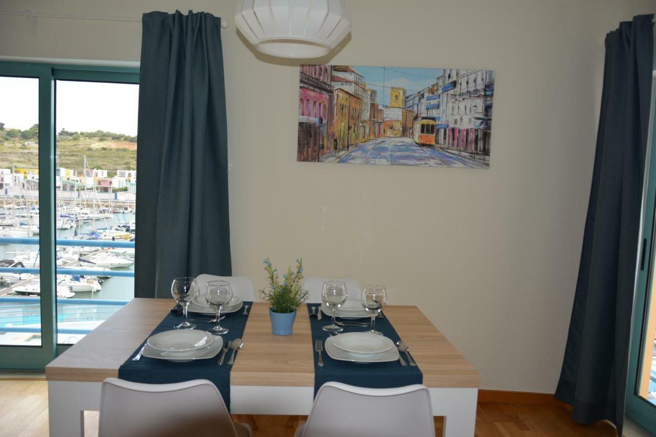Stunning Apartment With Marina Views Albufeira Eksteriør billede